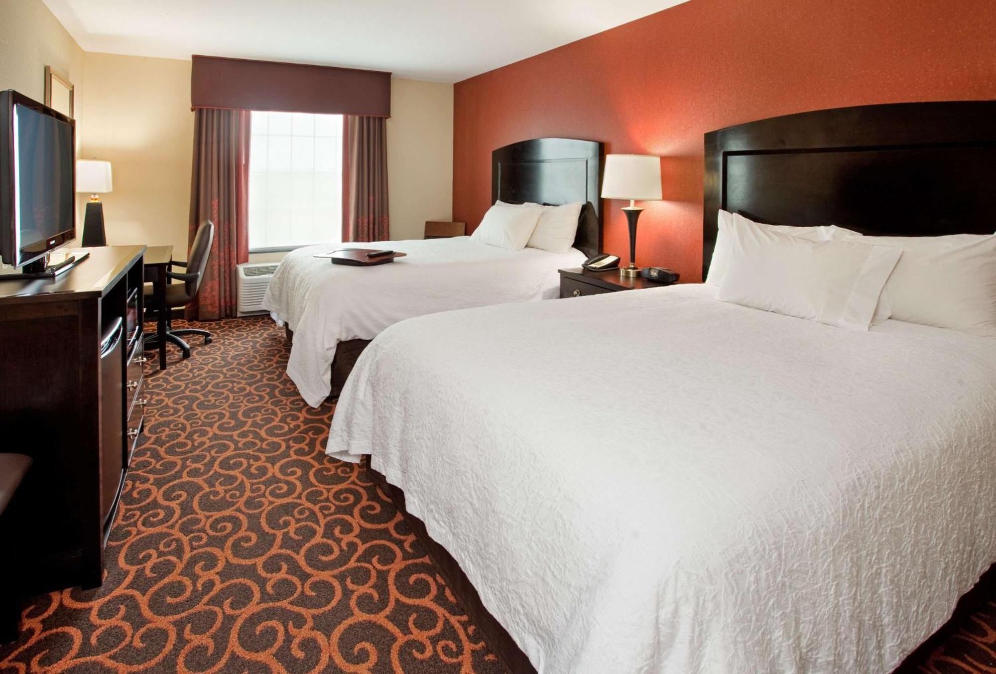 Hampton Inn & Suites Dickinson Nd Экстерьер фото
